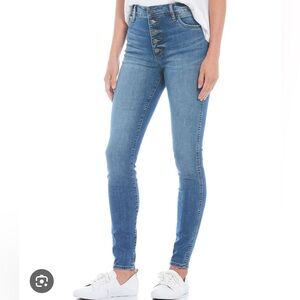 Kut from the Cloth Mia high rise button fly jeans